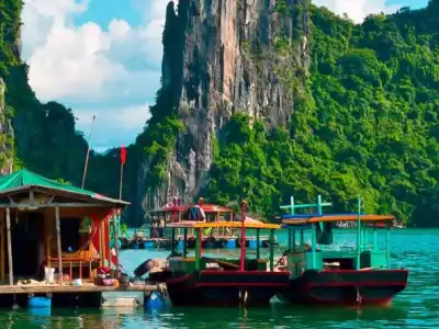 Vietnam From Bustling Cities to Beautiful Bays