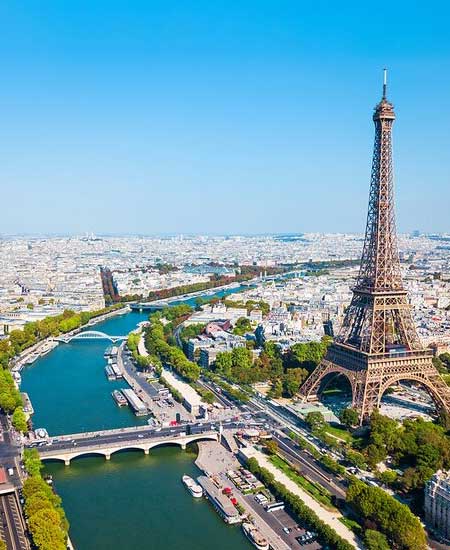 Affordable Holiday Tour Packages to France