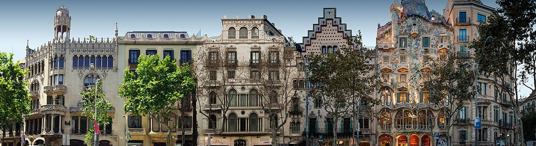 Passeig de Gràcia – Luxury Shopping in Barcelona