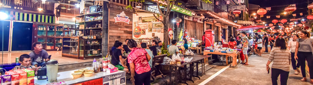 Pattaya: Floating Markets and Souvenir Shops