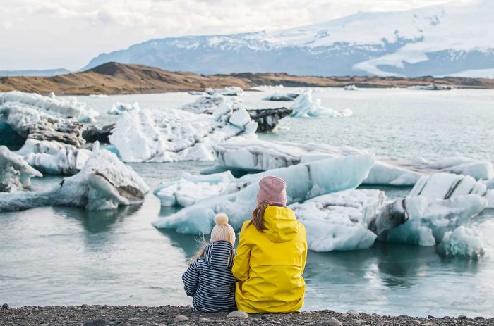 5-days South Iceland family tour package