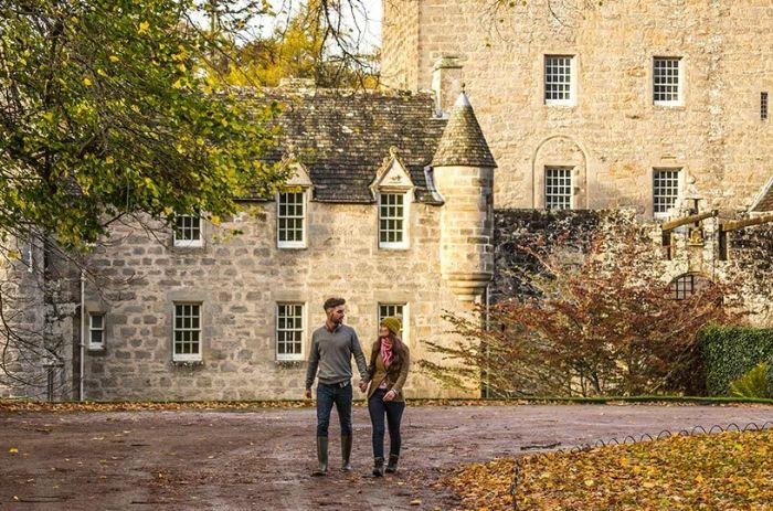 Edinburgh, Loch Ness & Isle of Skye Tour from India – Luxury Travel