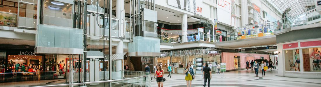 Toronto Eaton Centre – A Shopping Landmark